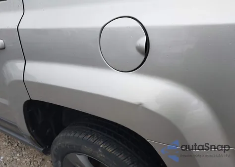 2015 Jeep Patriot High Altitude Edition z USA, uszkodzony, nr VIN 1C4NJRFB0FD175950